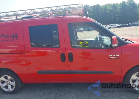 2017 Ram Promaster City Tradesman Slt из США, поврежденный, VIN ZFBERFBB8H6G38735